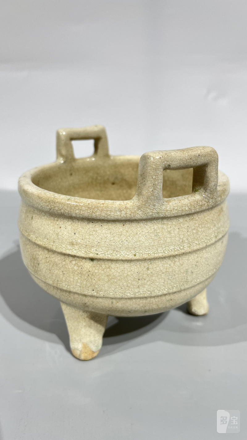 明 白釉鼎式炉 - 图5